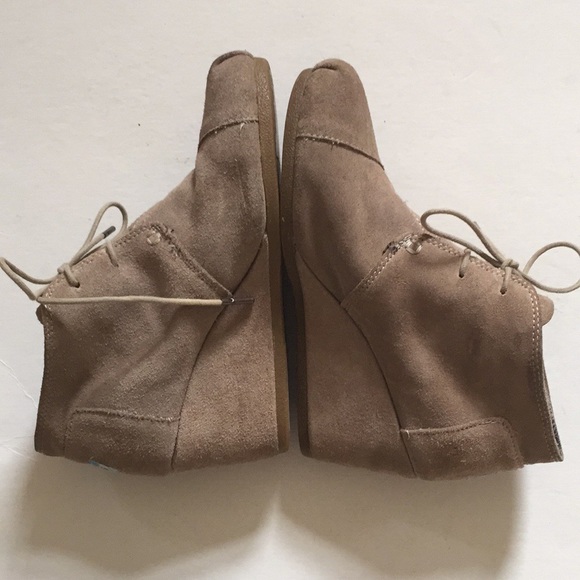 Toms Dessert Suede Wedge Booties - Picture 4 of 10